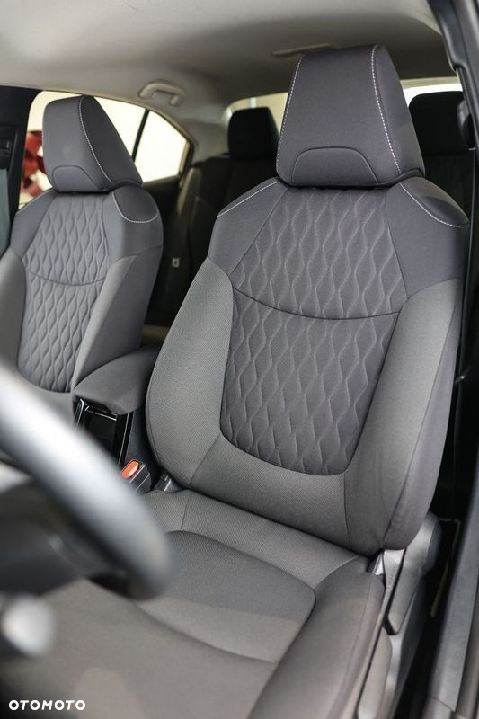 Toyota Corolla - 7