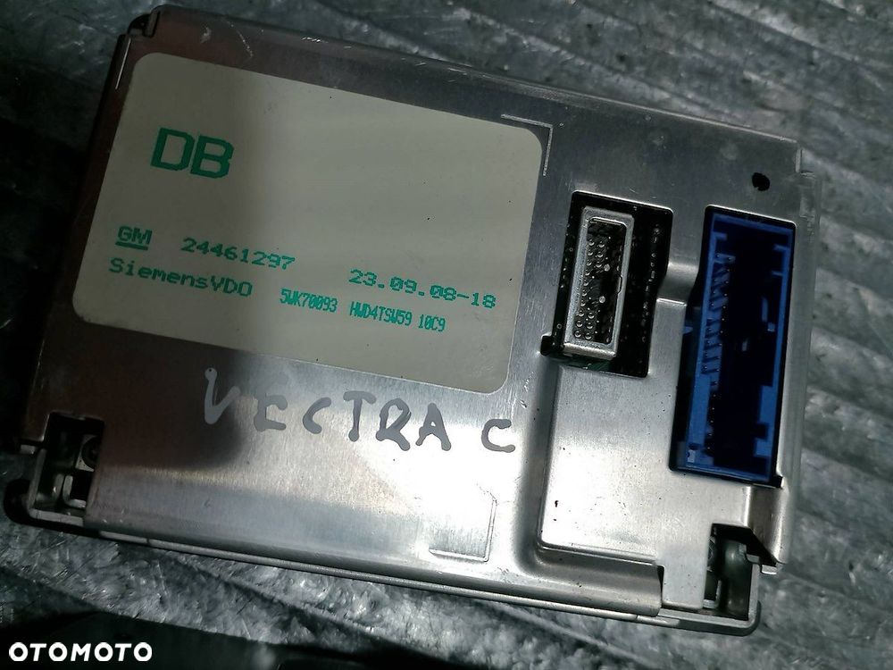 RADIO  OPEL VECTRA C 13283232      24461297 - 4