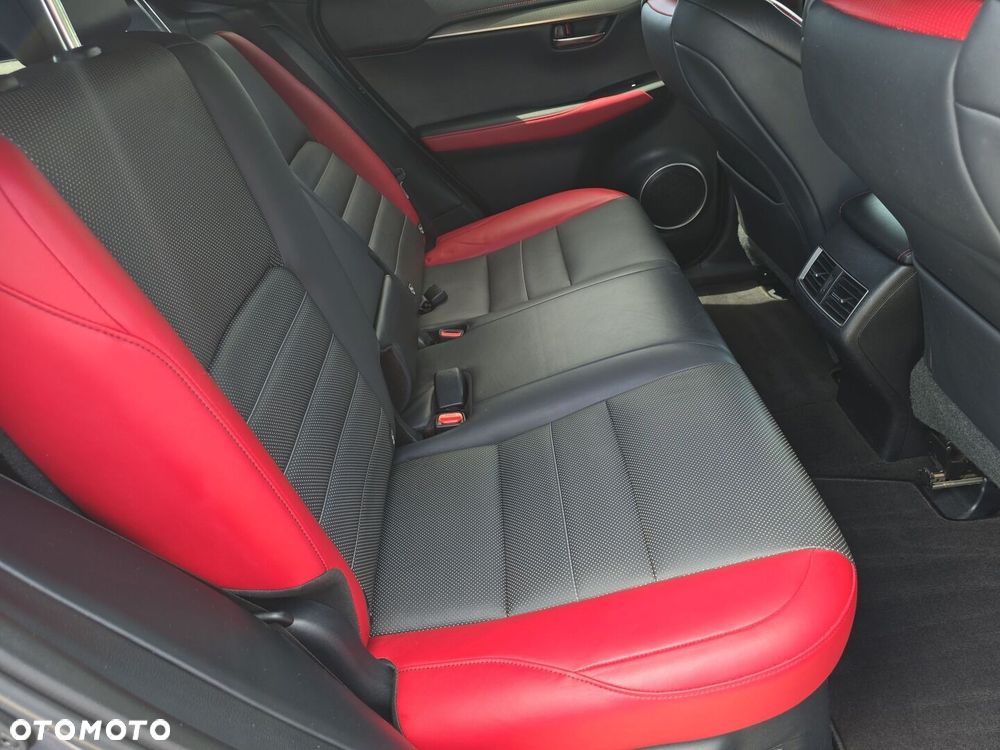 Lexus NX 300 F Sport AWD - 10
