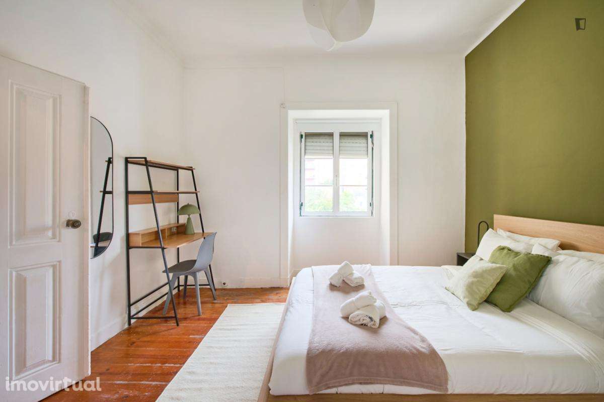 Quarto - localizado em São Bento Lisbon - Grande imagem: 2/29
