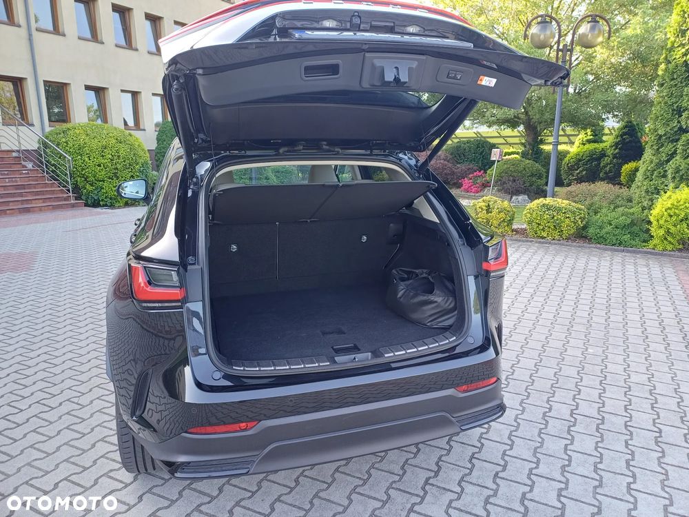 Lexus NX 450h+ Prestige AWD - 8