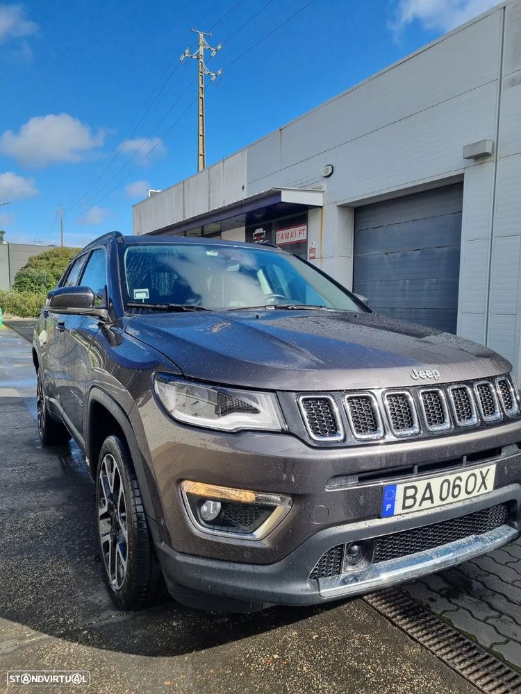 Jeep Compass - 1