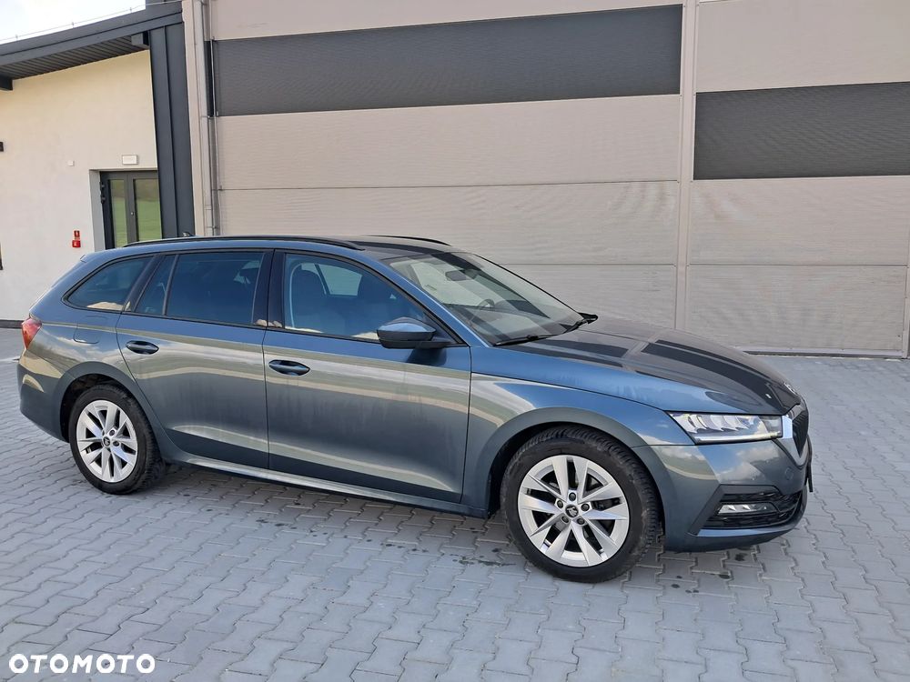 Skoda Octavia 2.0 TDI Ambition - 1