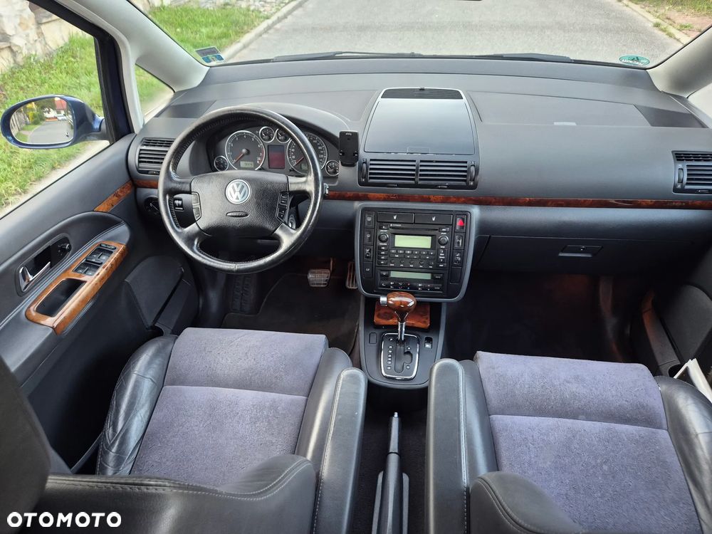 Volkswagen Sharan - 2