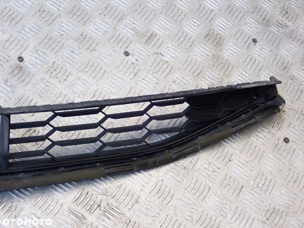 GRILL ATRAPA MG MG5 EV P10751874 - 2