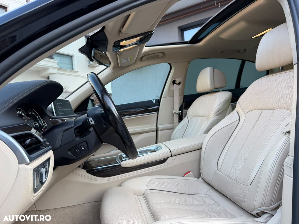 BMW Seria 7 - 27