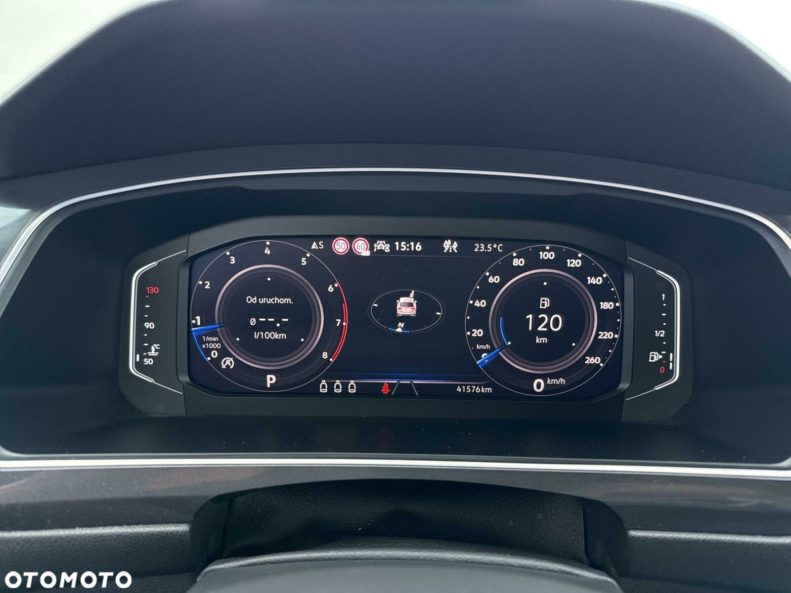 Volkswagen Tiguan - 16