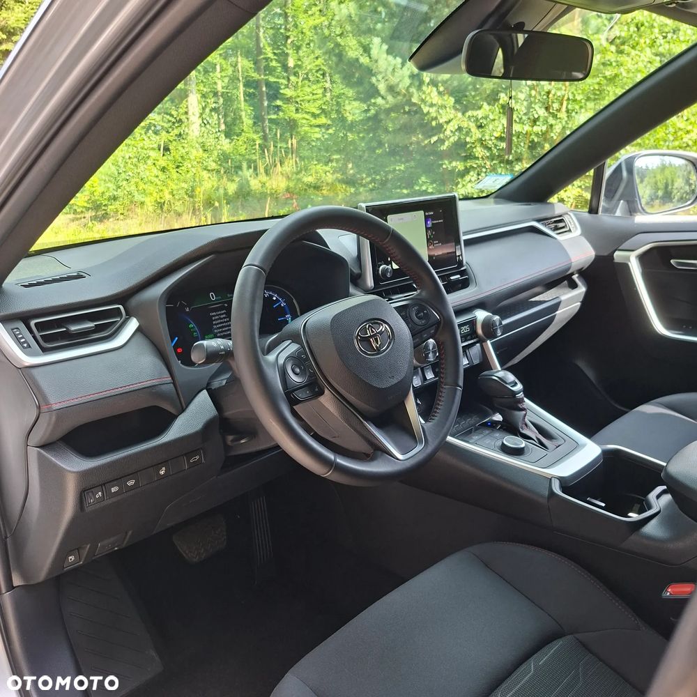Toyota RAV4 - 3