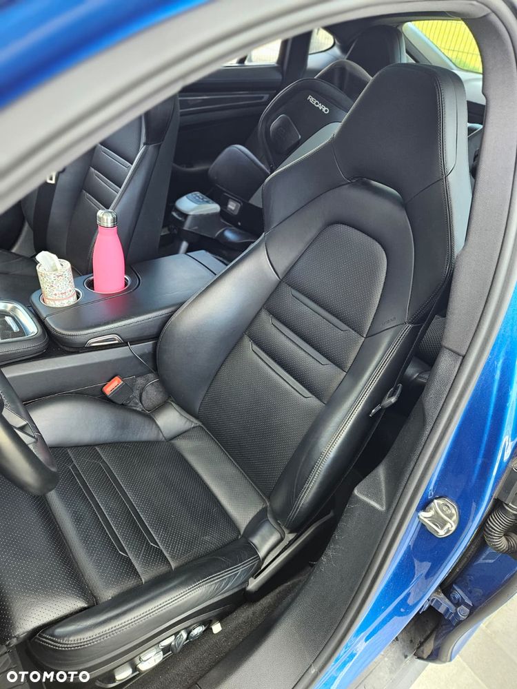 Porsche Panamera 4S - 19