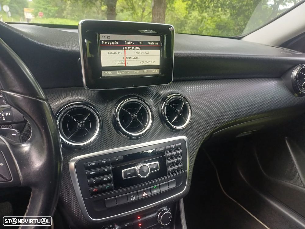 Mercedes-Benz A 180 - 15