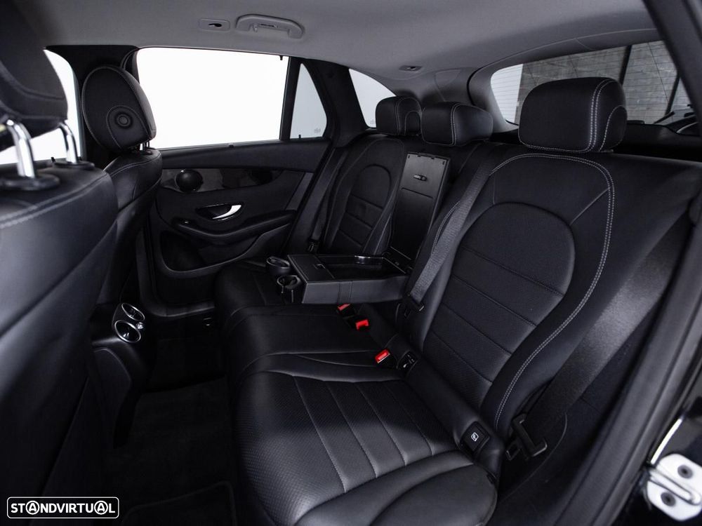 Mercedes-Benz GLC 300 de 4Matic - 11