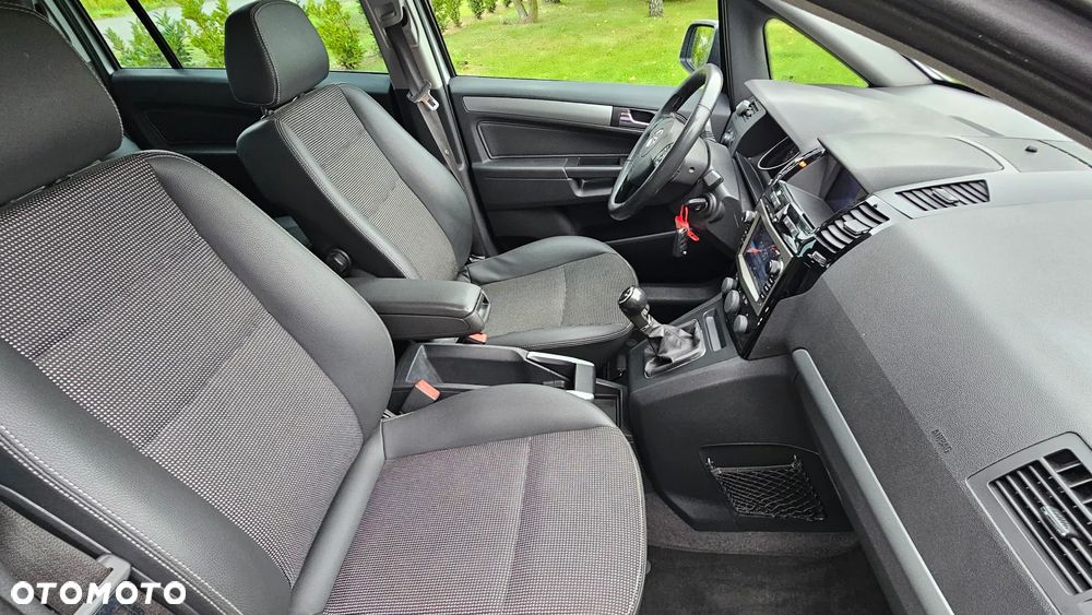 Opel Zafira 1.8 Innovation 110 Jahre - 15