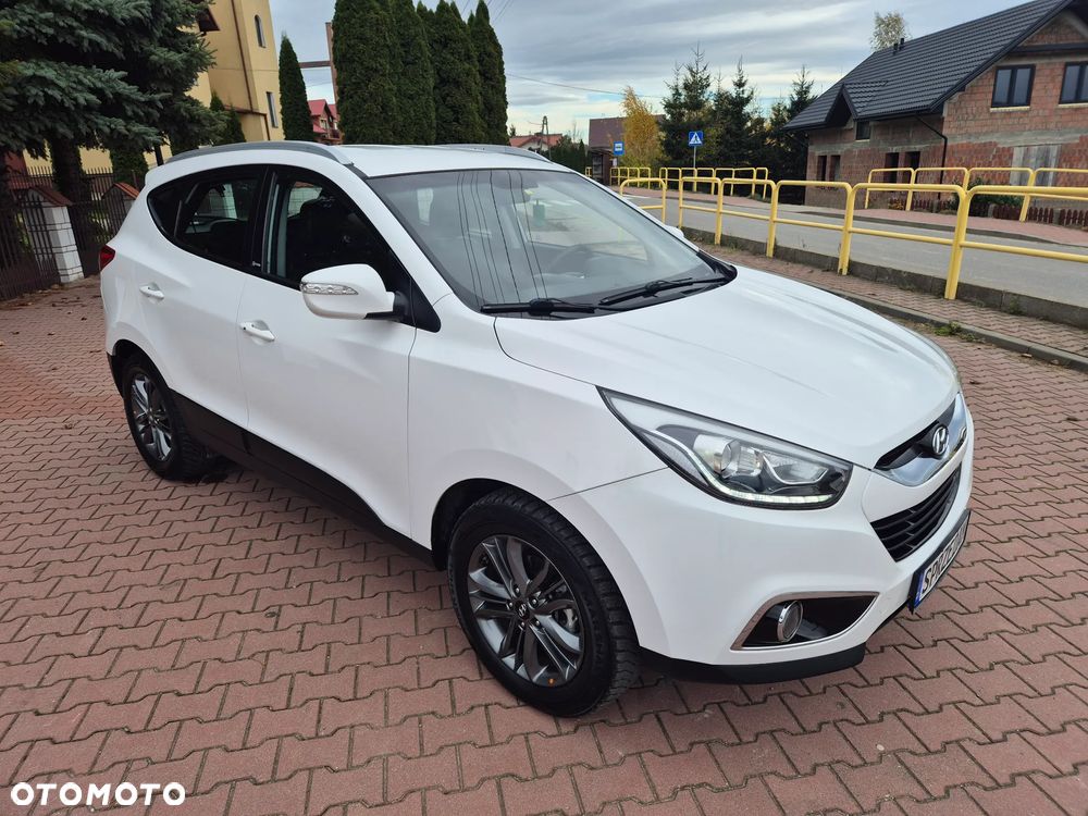 Hyundai ix35 1.7 CRDi 2WD blue Finale Gold - 15