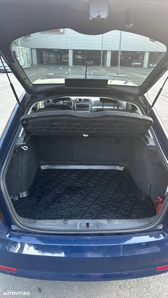 Skoda Octavia 1.6 TDI AMBITION - 13