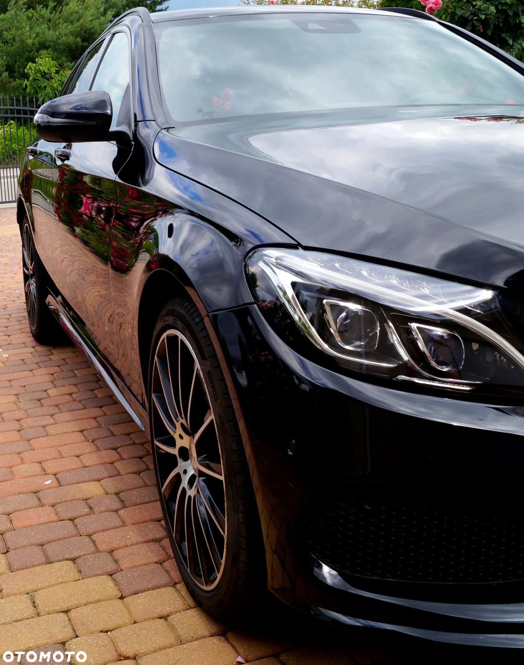 Mercedes-Benz Klasa C 250 d 4Matic T 9G-TRONIC AMG Line - 9