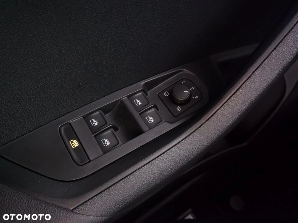 Skoda Karoq 1.5 TSI ACT Sportline DSG - 20
