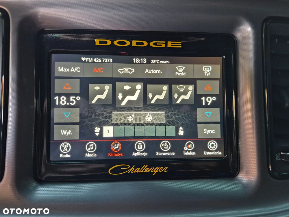 Dodge Challenger - 14