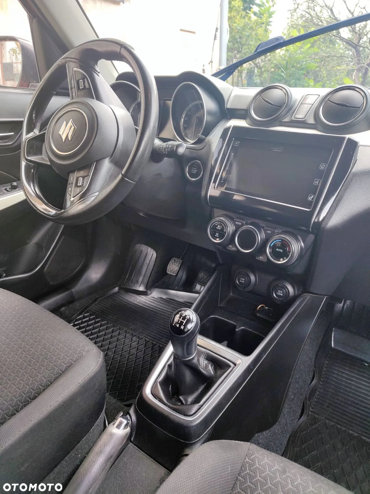 Suzuki Swift - 14