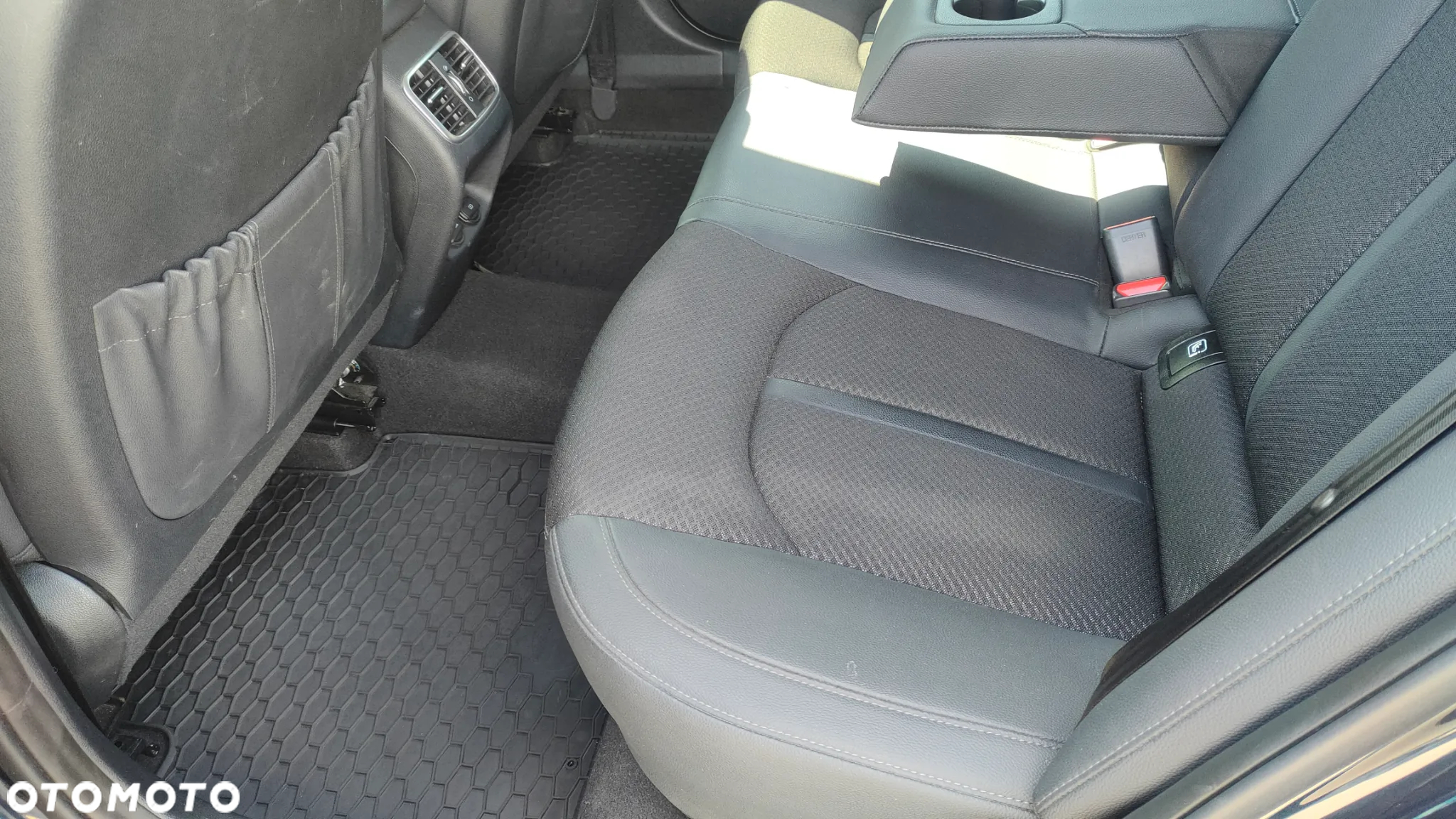 Kia Optima 1.6 T-GDI L DCT - 9