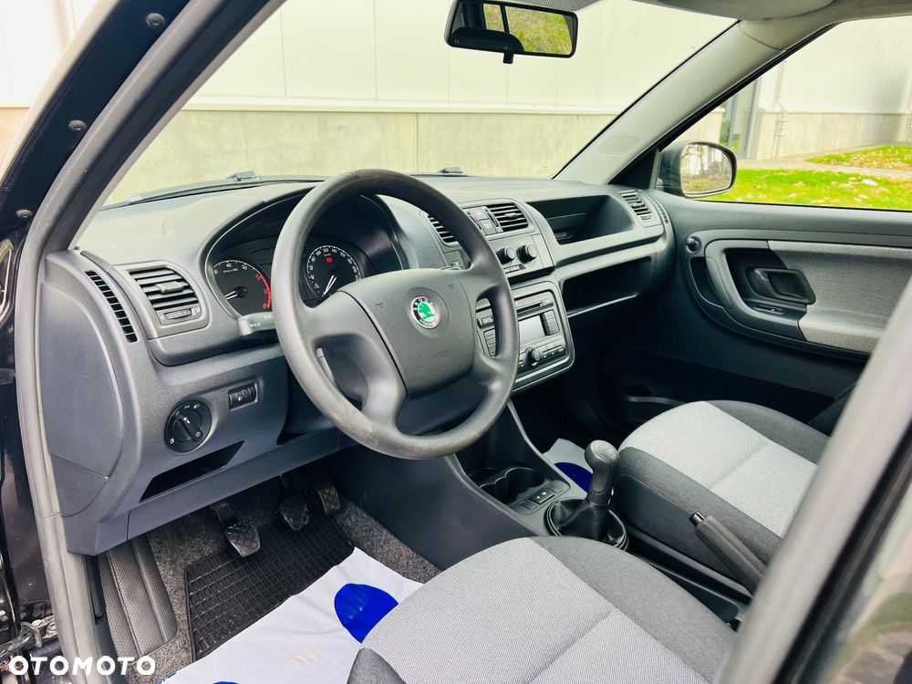 Skoda Fabia 1.2 HTP Ambiente - 5