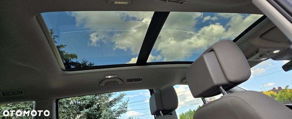 Volkswagen Sharan 2.0 TDI BMT Comfortline DSG - 10