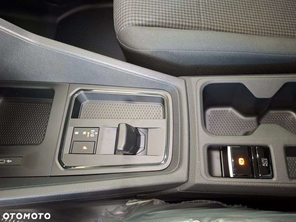 Volkswagen Caddy Cargo 1,5 l TSI EU6 116 KM/skrzynia biegów: automatyczna DSG, 7-biegowa - 21