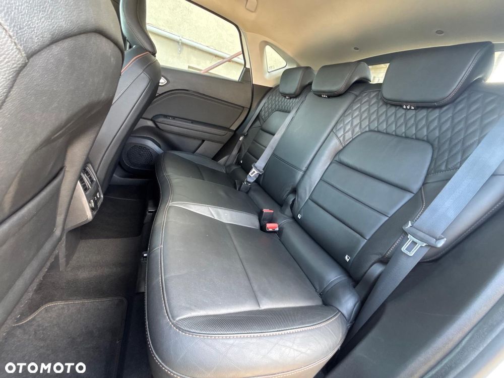 Renault Captur - 19