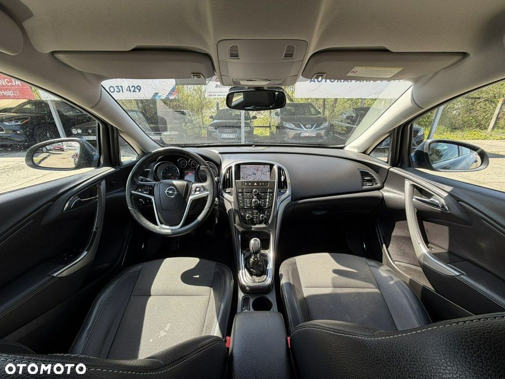 Opel Astra 1.4 Turbo Innovation - 13