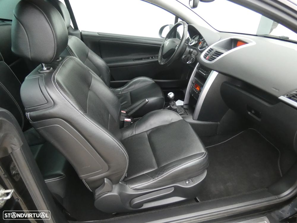 Peugeot 207 CC 1.6 HDi FAP Sport - 9