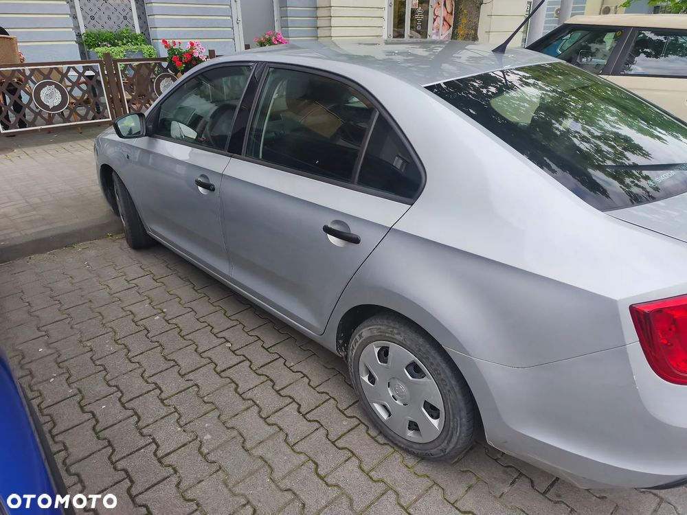 Skoda RAPID 1.2 TSI Edition - 5