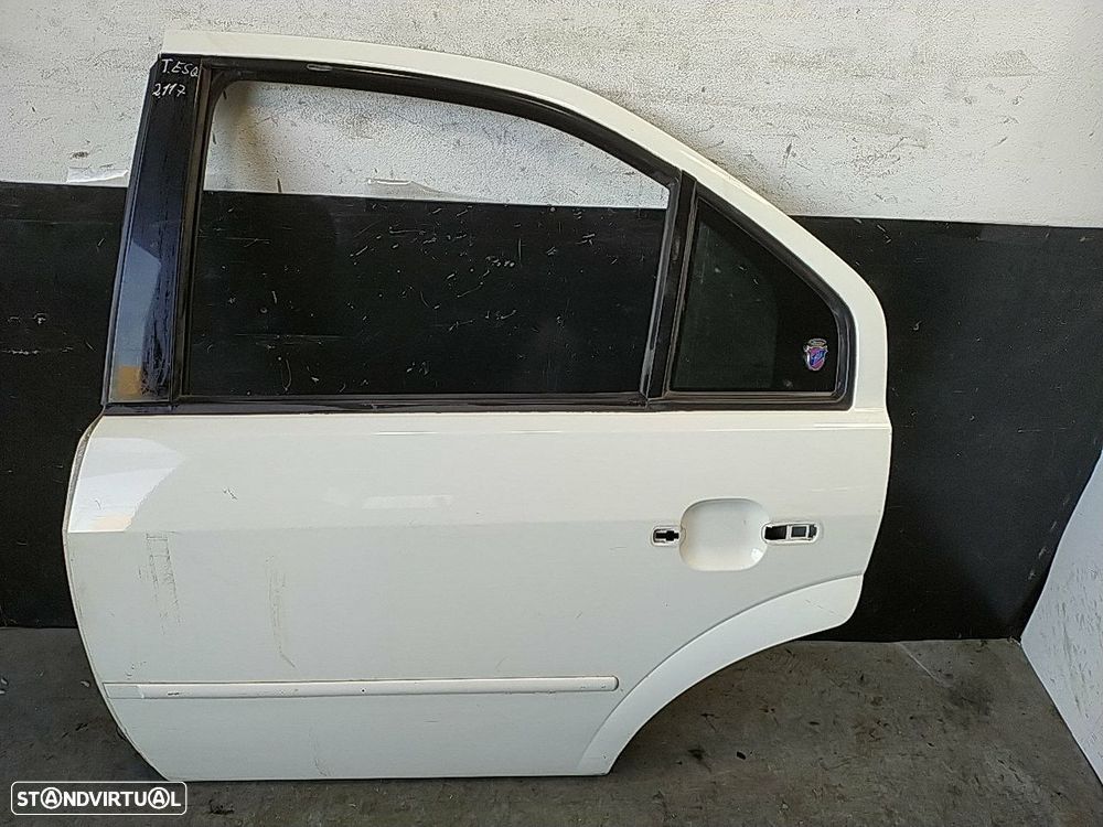 Porta Tras Esquerda Ford Mondeo Iii (B5y) - 1