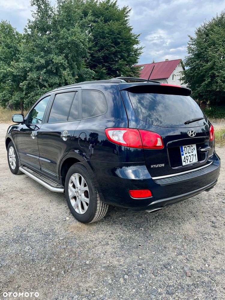 Hyundai Santa Fe - 5