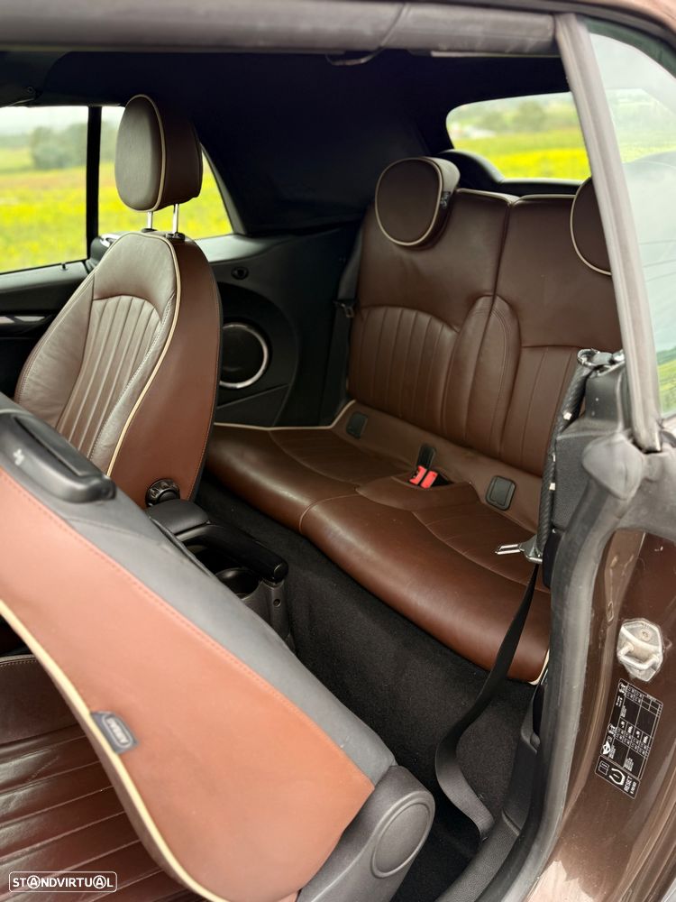 MINI Cabrio Cooper D - 11