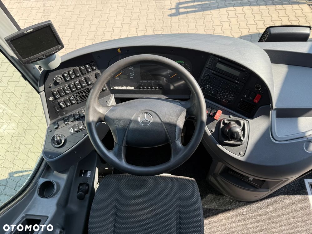 Mercedes-Benz Tourismo RHD M - 9