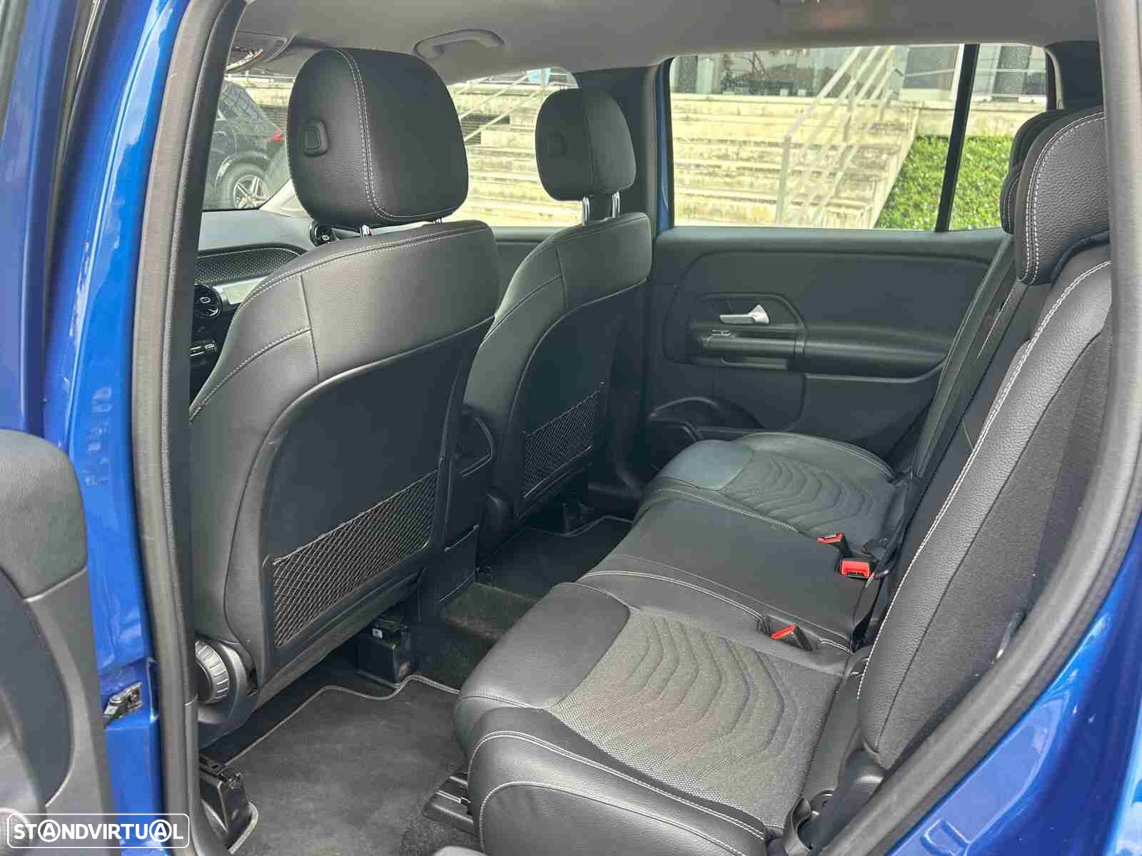 Mercedes-Benz GLB 180 d - 8