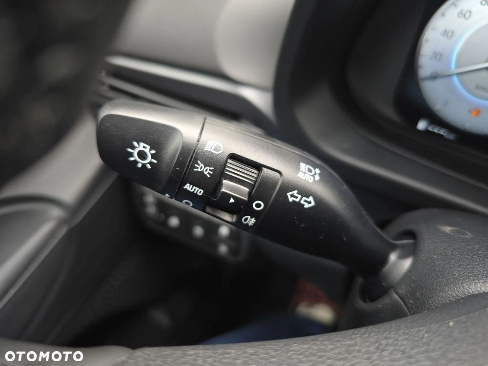 Hyundai i20 1.0 T-GDi Smart DCT - 21