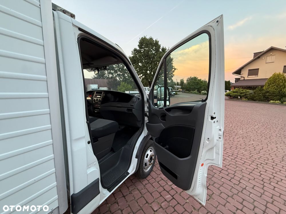 Iveco Daily 35C15 *3.0D* KONTENER 3,5M *NOWY SILNIK* KLIMA* TEMPOMAT* ZADBANY* - 24