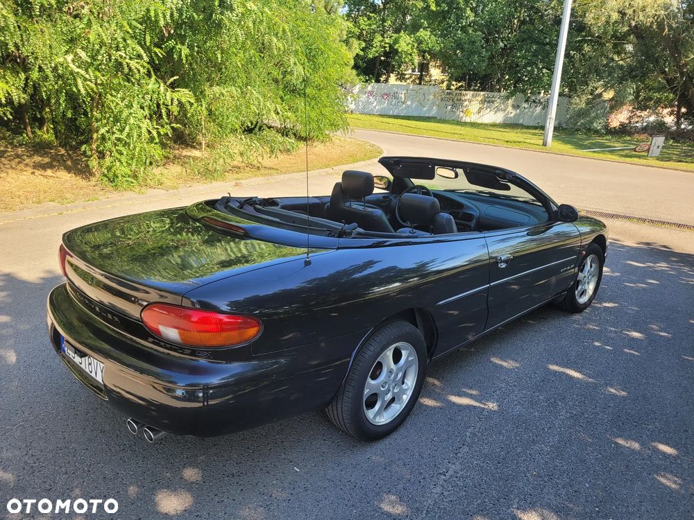 Chrysler Stratus LX 2.5 - 3