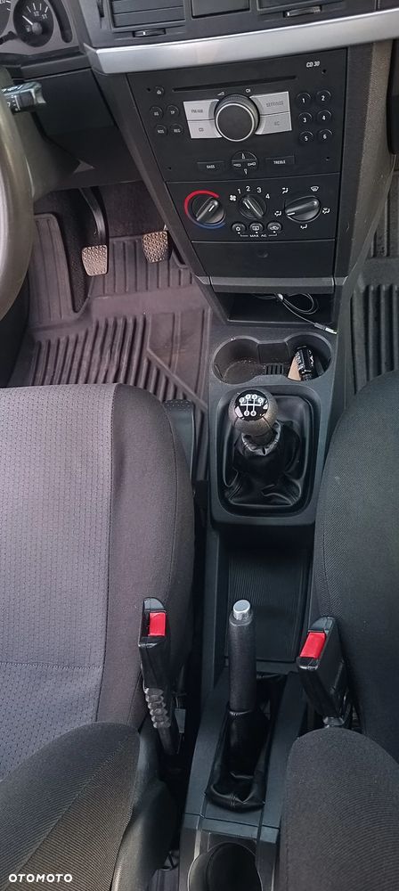 Opel Meriva - 25