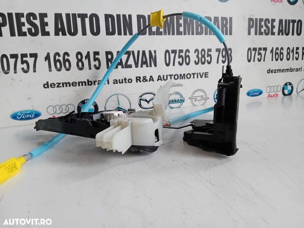 Broasca Blocator Incuietoare Stanga dreapta Bmw Seria 4 G22 G23 Volan Stanga Europa - 5