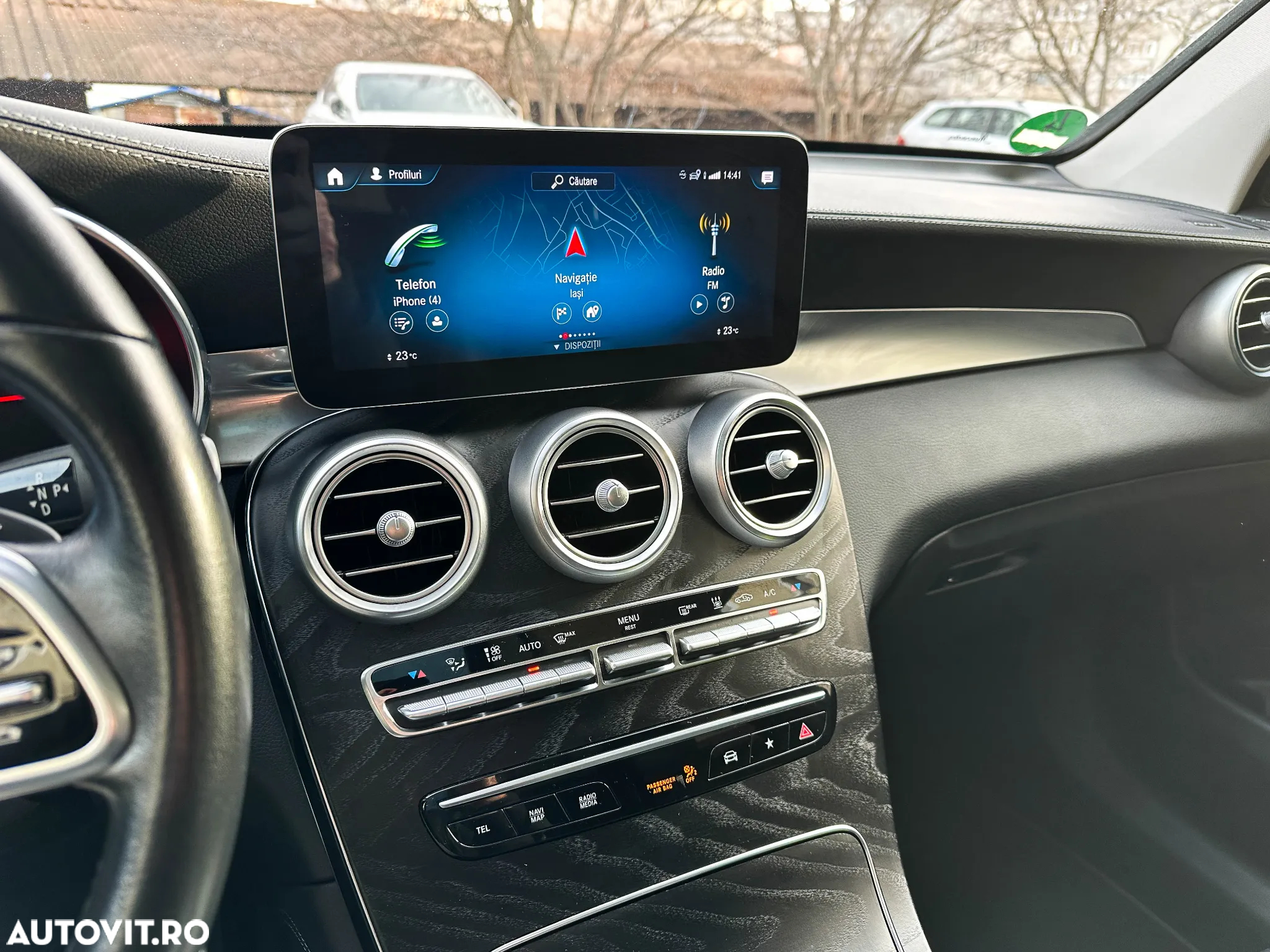 Mercedes-Benz GLC 300 e 4Matic 9G-TRONIC - 23