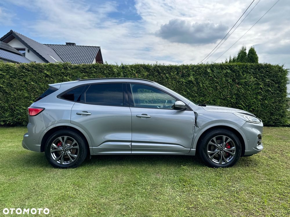 Ford Kuga - 9