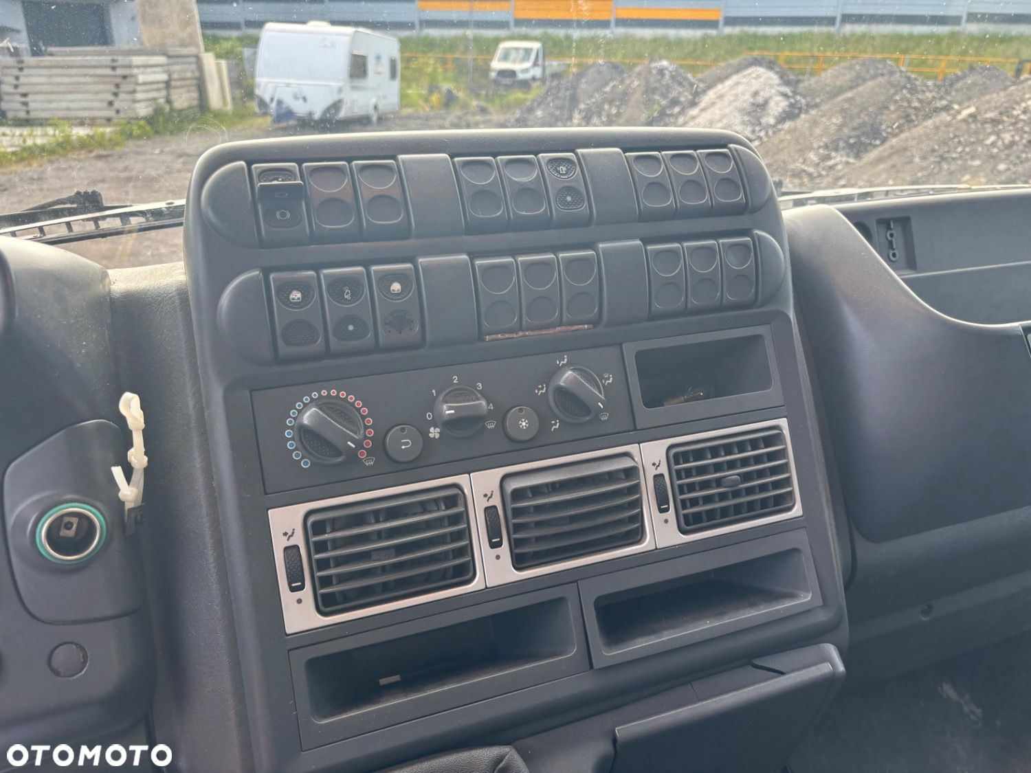 Iveco Eurocargo 180E28 +Hr - 18