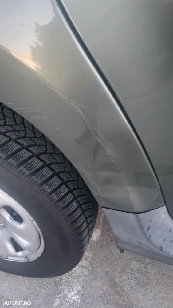 Dacia Duster 1.2 TCe 4x2 Laureate - 8