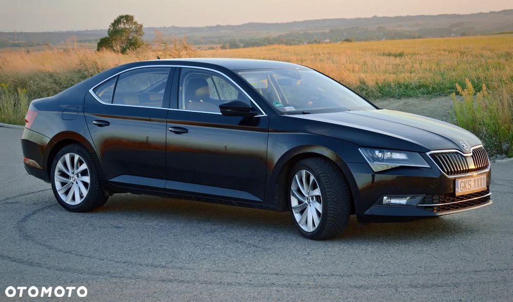 Skoda Superb 2.0 TSI 4x4 DSG Style - 8