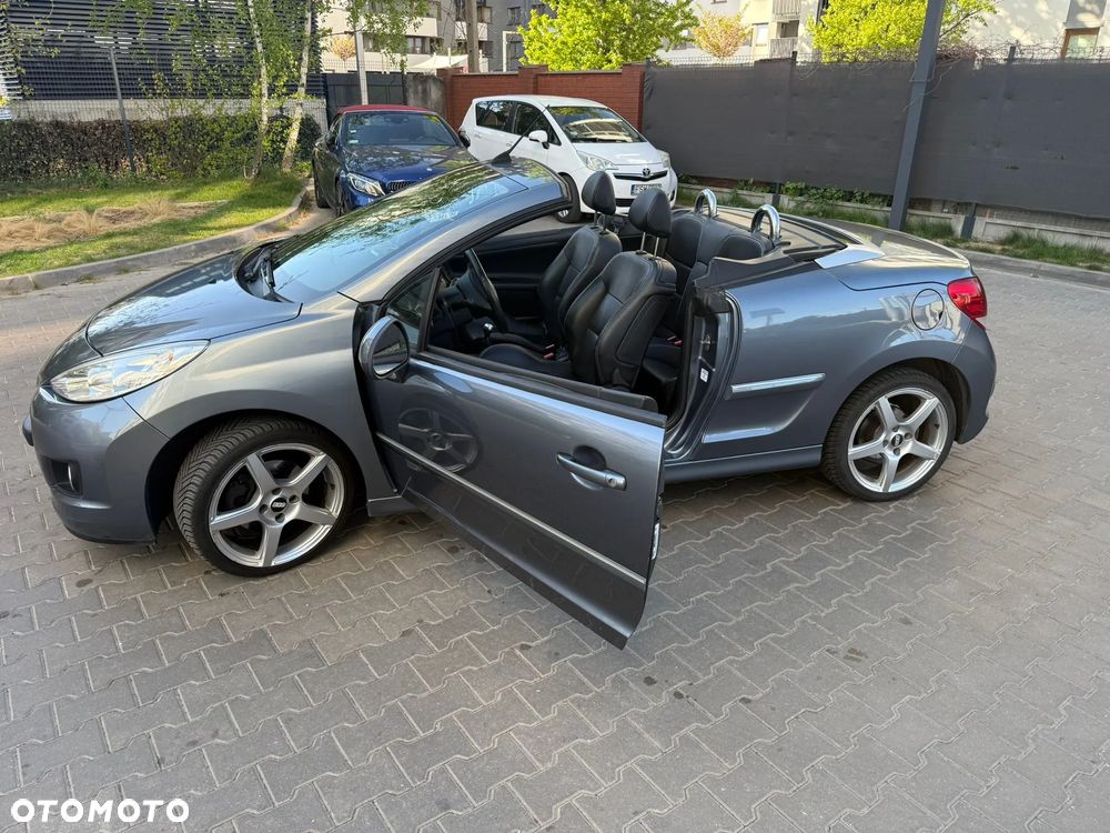 Peugeot 207 CC - 14