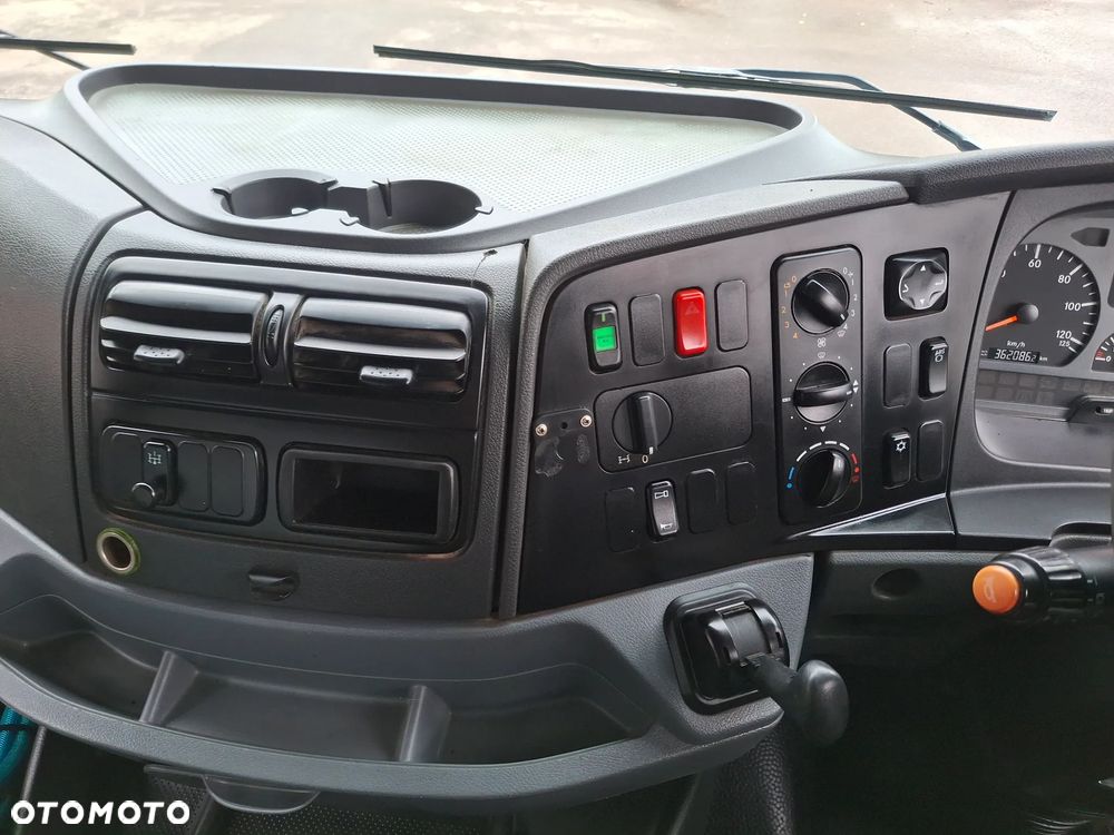 Mercedes-Benz Axor 1829 Zamiatarka BUCHER OptiFant 70 2 Silniki Karcher Wysokiego Ciśnienia Szczotki L/R Listwa Ciśnieniowa + Lanca Eunited PM10 - 24