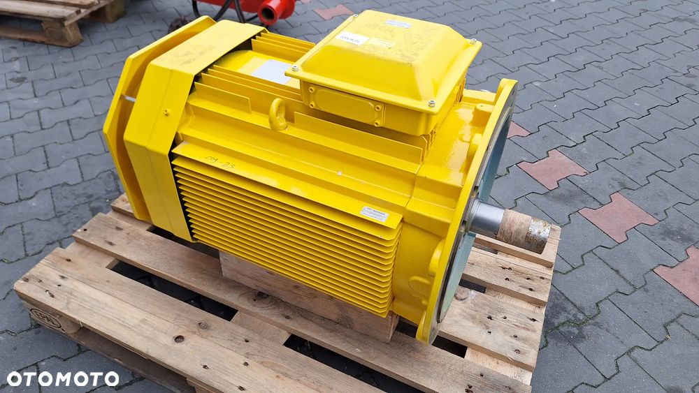 Silnik elektryczny ABB 95KW 1471 Obrotów 6500 Netto NOWY