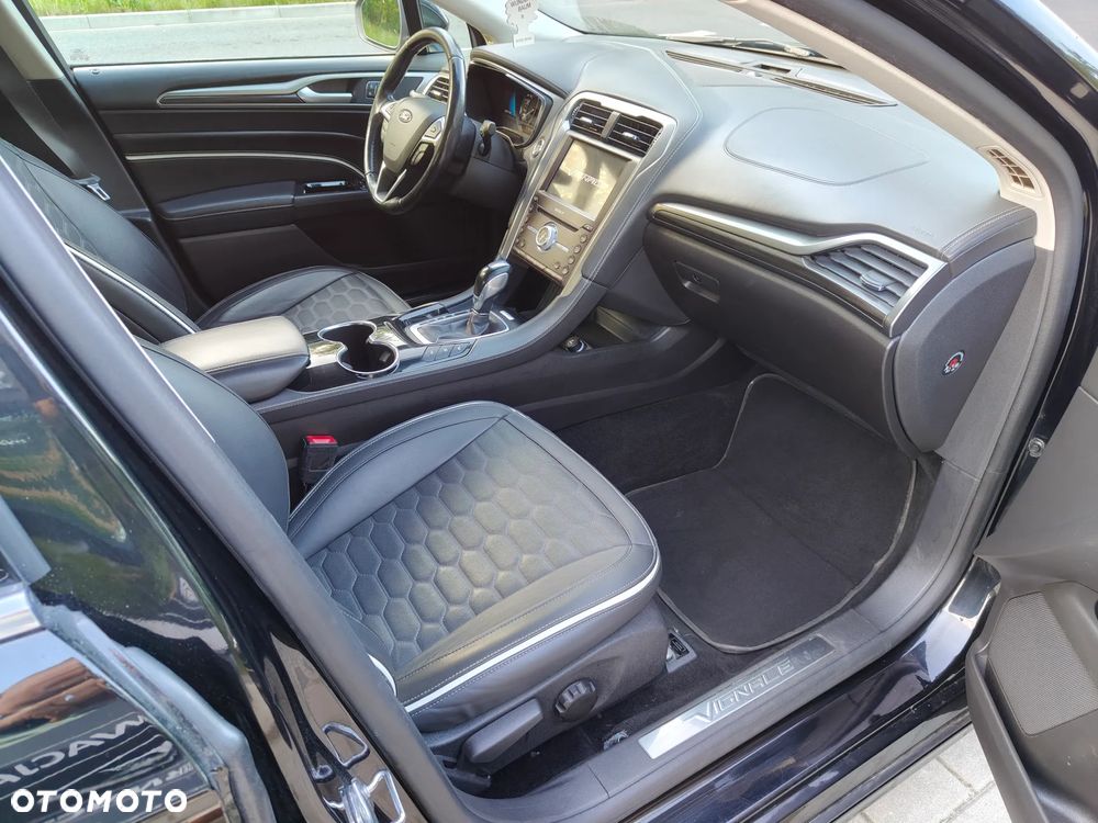 Ford Mondeo 2.0 Start-Stopp CVT Vignale - 26