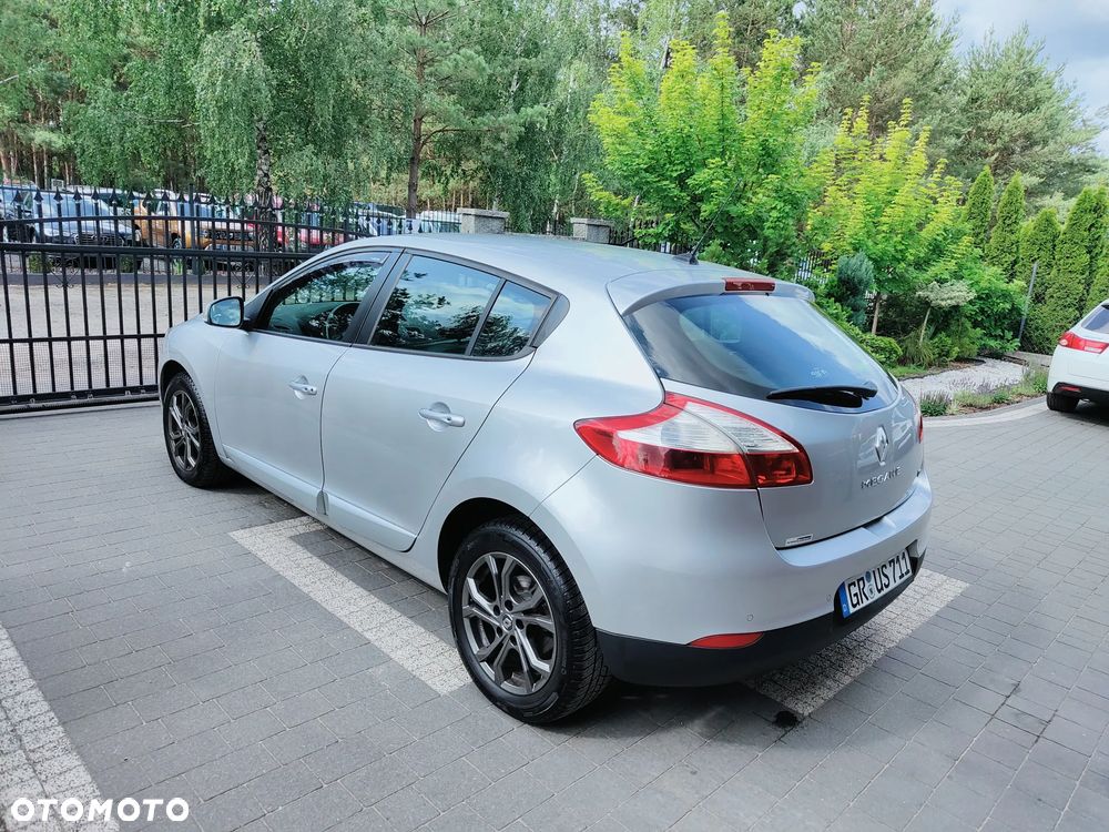 Renault Megane ENERGY TCe 130 INTENS - 26